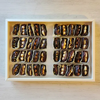 Ramadan Dates Box <br> علبة تمر رمضانية